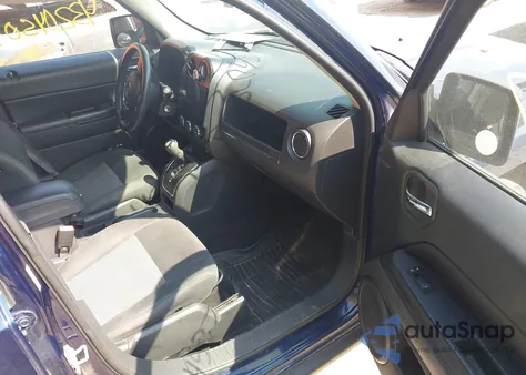 2015 Jeep Patriot Sport z USA, uszkodzony, nr VIN 1C4NJPBA4FD198147